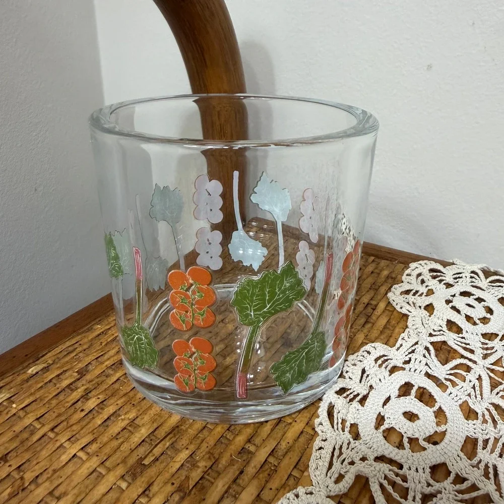 Vintage Garden Vegetable Rocks Glass Tomato Rhubarb Farmhouse Kitchen Decor